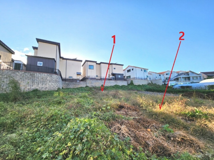 기호1,2 토지(남동측에서 촬영)
