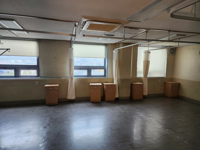 본 건물 내부 (병실)