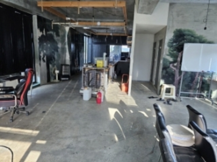 기호3번 4층 내부