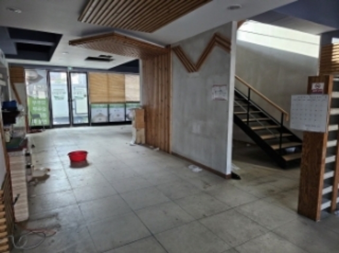 기호3번 1층 내부