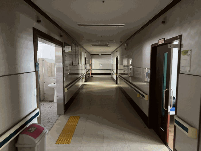 기호 4) 4층 내부