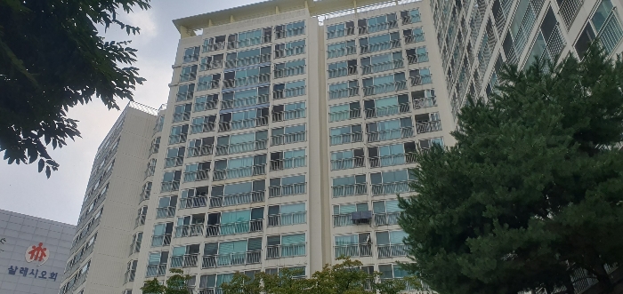 본건이 소재한 건물 전경②