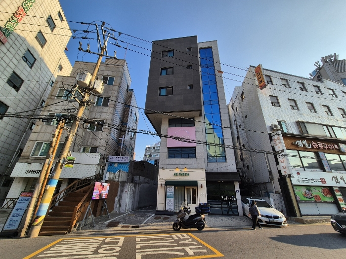 본건 외부전경