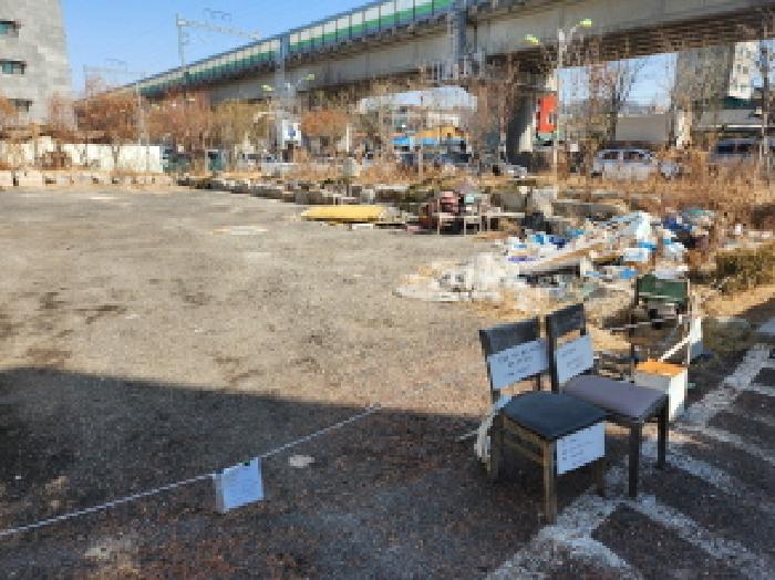 목록2 주차장 전경