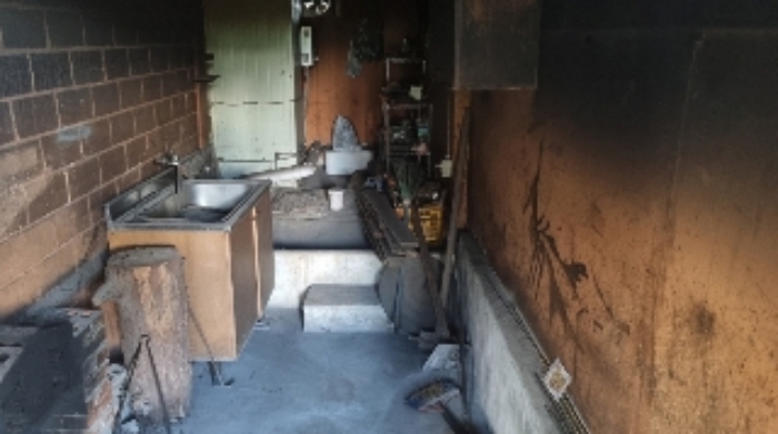 소재지4(토평동 2857-5) 지상에 소재한 제시외 건물(ㅈ) 내부