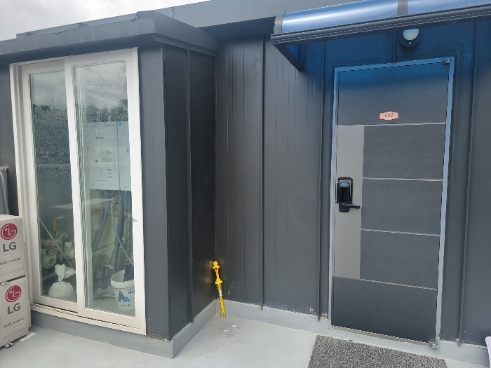 옥탑1층(602호) 현관문