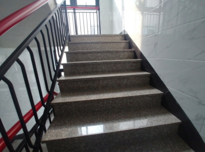 옥상 계단 모습