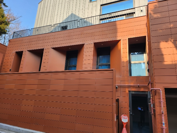 본건 건물 전경(지하층 부분)