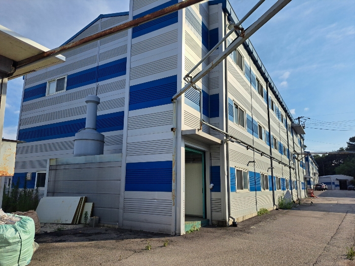 기호(2,4)토지 및 기호(7)건물 전경