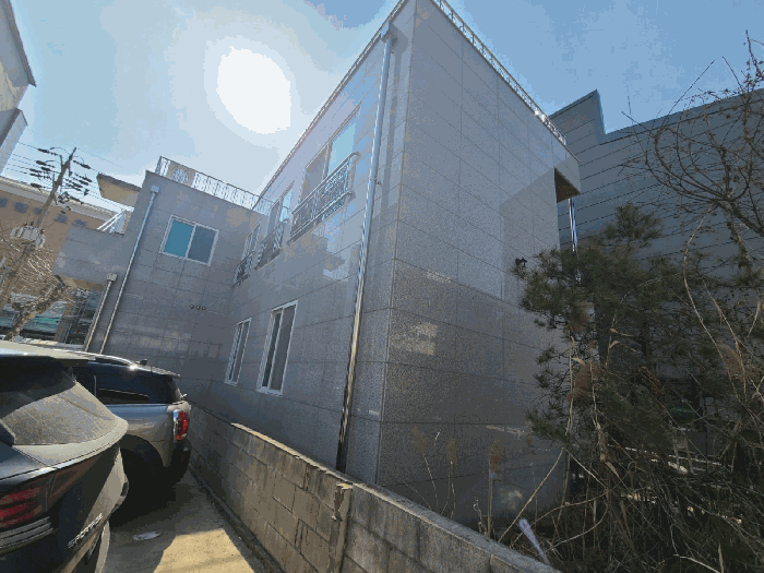 본건 건물 외부 전경
(본건 북동측에서)