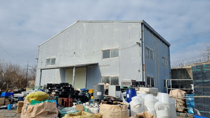 기호3)건물 및 제시외건물 기호 ㄹ)처마