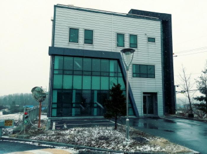 * 본건 부속 건물 전경