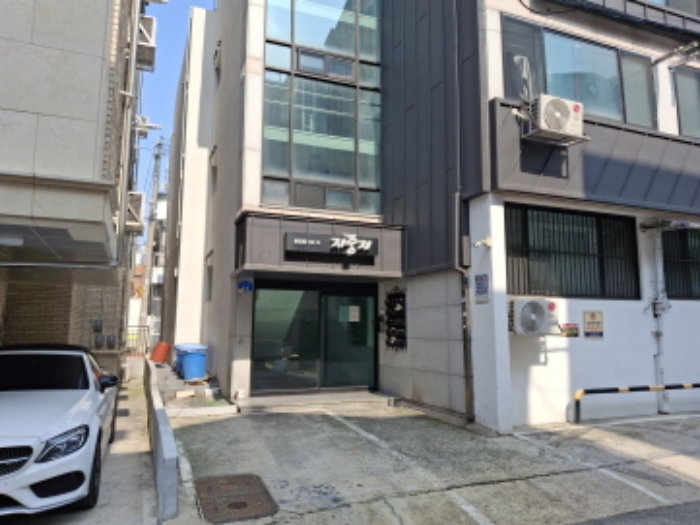 공동 출입구 모습