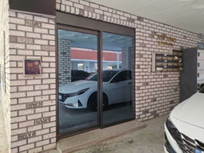 공동 출입구 모습