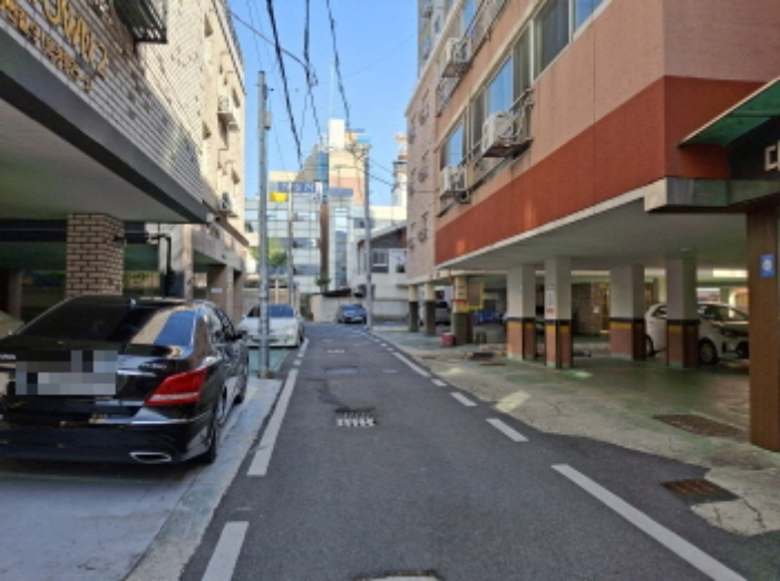 주변 도로 모습2