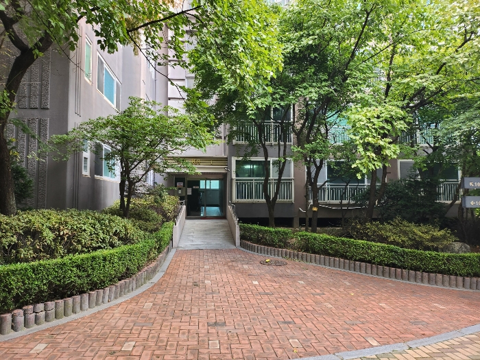 본건 공통 출입문