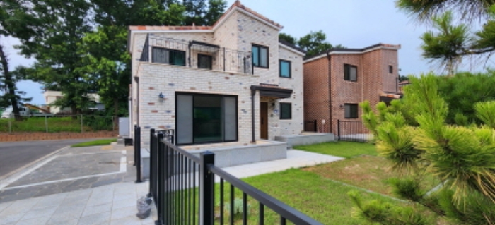 목록2 및 14 전경