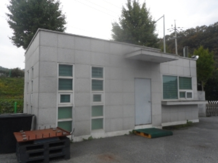 기호 2번(단층경비실) 근거리에서 촬영한 것임