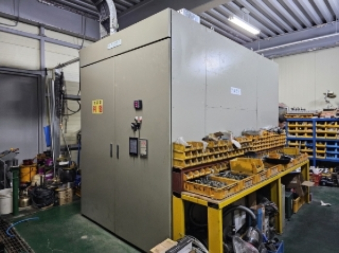 기호 2번(2층공장) 내부에 소재하고 있는 제시외 수변전시설