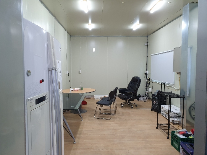 [제시외건물 ㅇ) 내부]