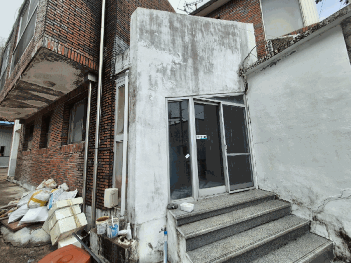 제시외건물 ㄴ)