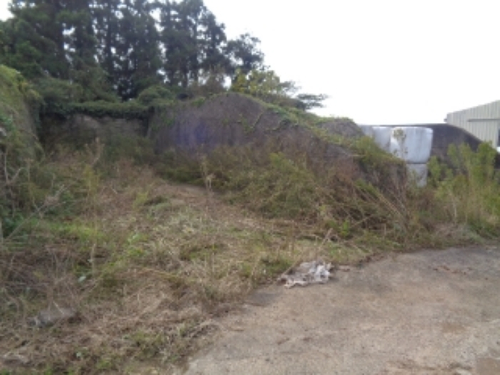 소재지1(금악리 196-17)지상 콘크리트 구조물 사진