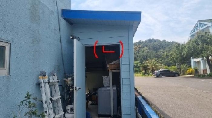 소재지1(오조리 13-2) 지상에 소재한 제시외 건물(ㄴ)