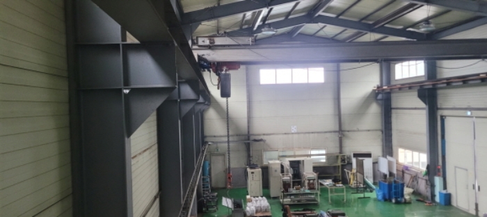 호이스트(공장 및 광업재단 저당법 제6조 목록제2011-95호 순번4)