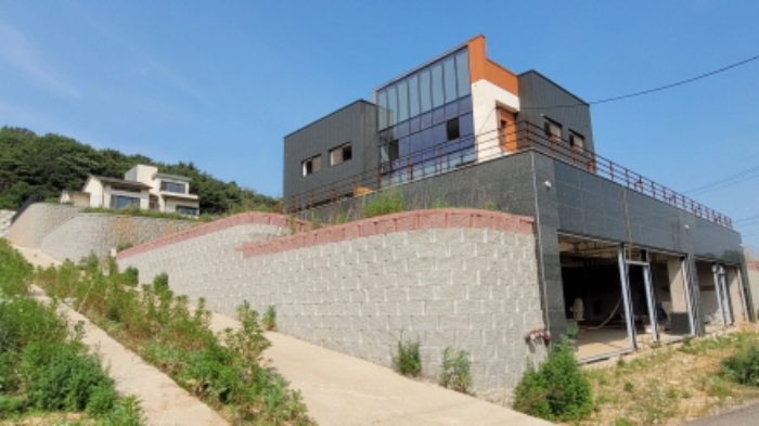 해당 부동산들 전경