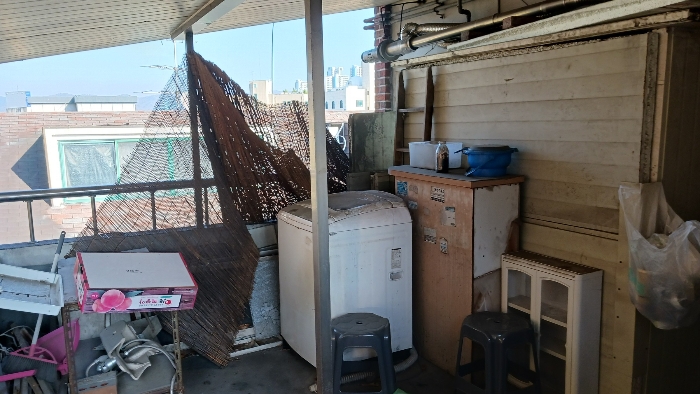 옥상 제시외 간이창고㉡