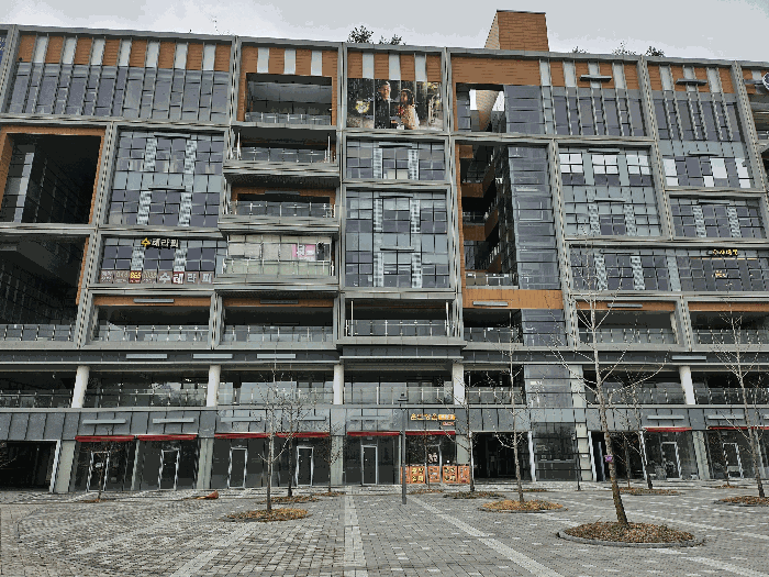 본건 서측 인근에서 촬영