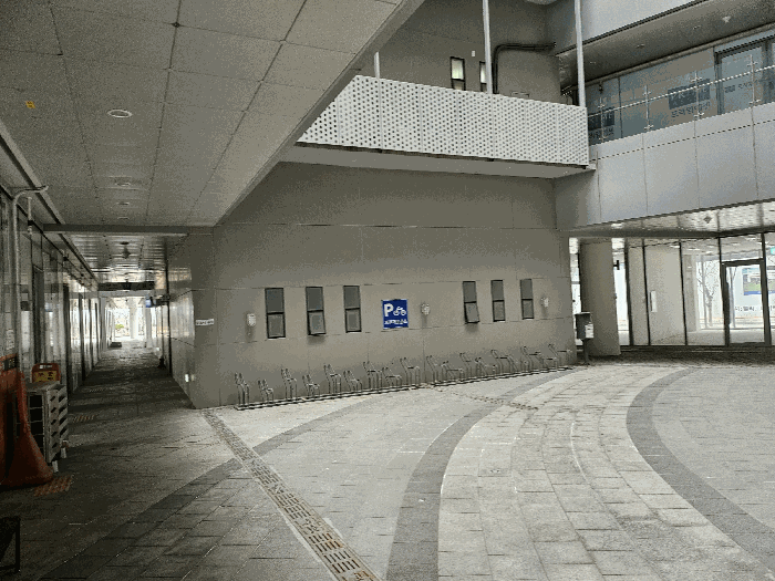 본 호 남동측 주위환경