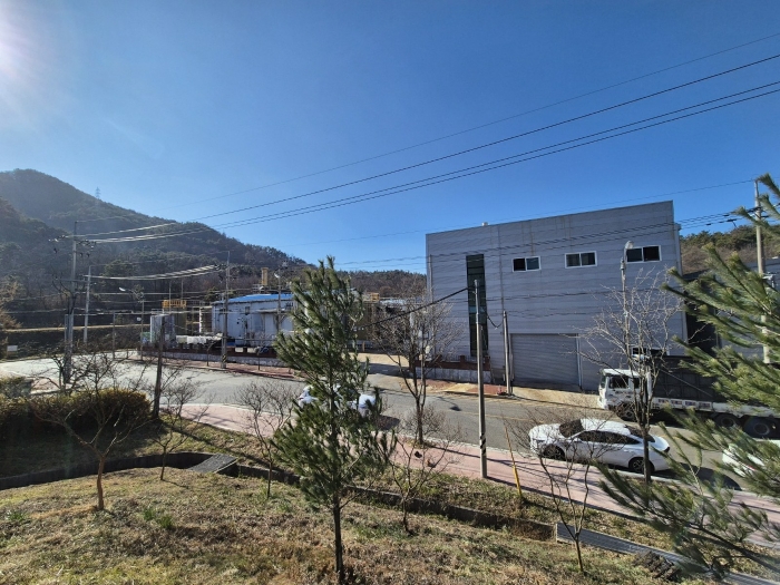 본건 공장 전경