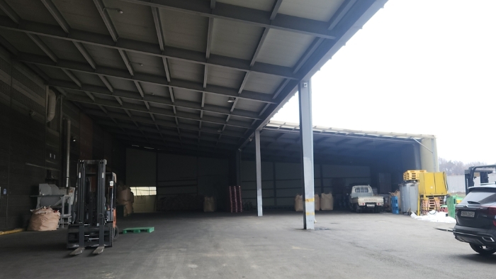 제시외 건물 ㉠