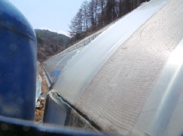 사진6번 [목록번호1번 부동산에 소재하는 하우스 전경]