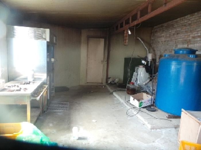 사진30번 [목록번호4번 부동산 제시외 건물 ㄱ 내부 전경]