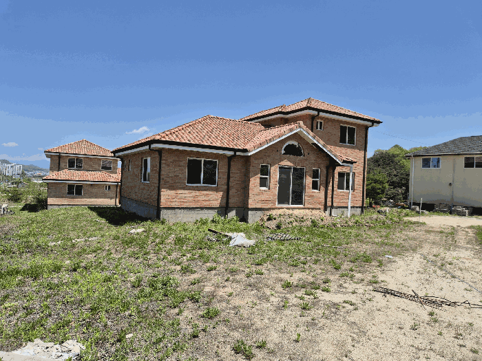 대상 토지(4) 지상 소재 제시외건물(ㅁ)