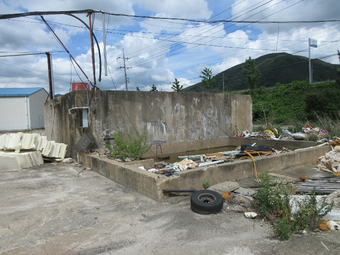【 본 건 기호 1) 외 지상 구축물 】
