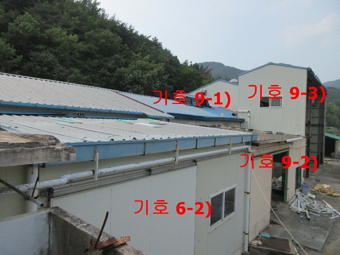 【 본 건 건물 】