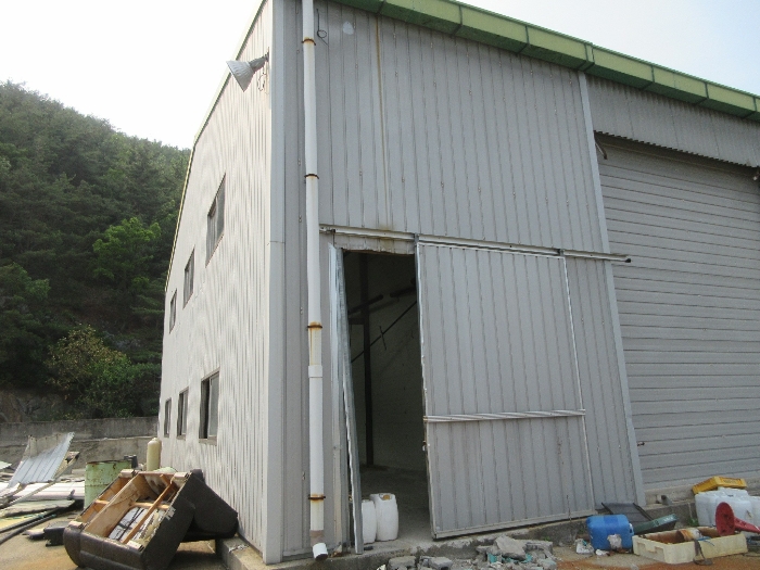 【 본 건 기호 11-1) 건물 】