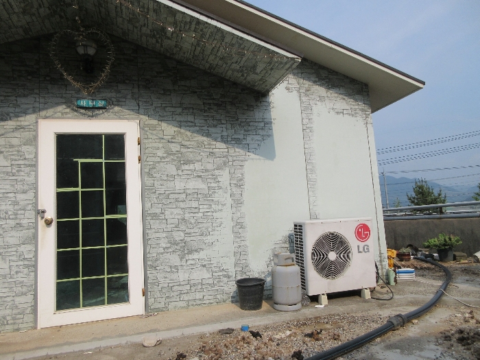 【 본 건 기호 8-2) 건물 】