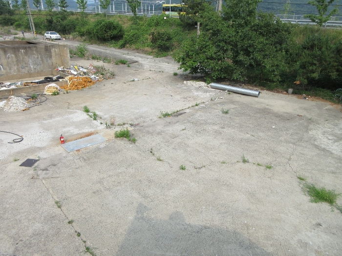 【 본 건 기호 2), 3) 토지 】