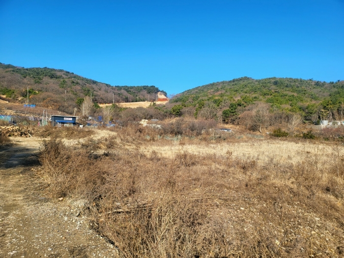 본건 및 주위환경
(남측에서 촬영)