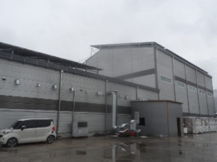 기호 2번(3층공장) 근거리에서 촬영한 것임