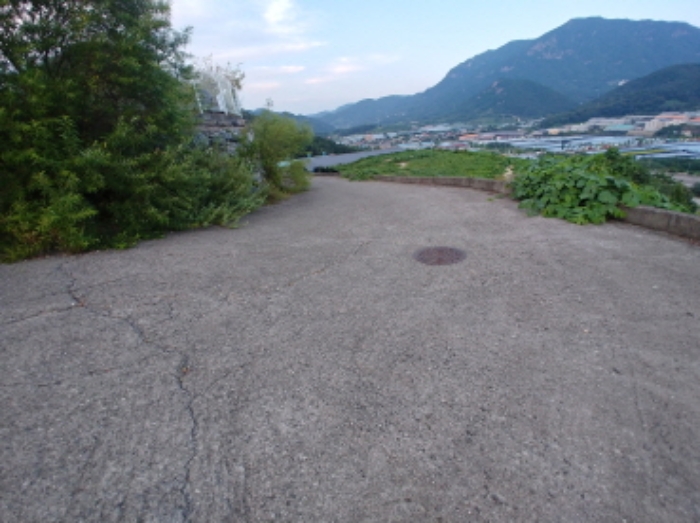 공장 진입구 모습2