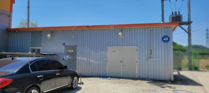 서원리 387-1 지상 제시외 판넬구조 사무실 전경