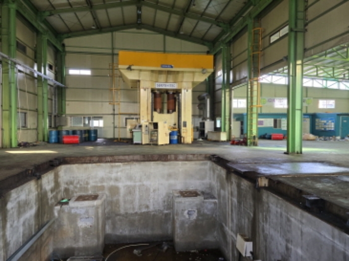 공장(내부)
저당기계.기구 1대