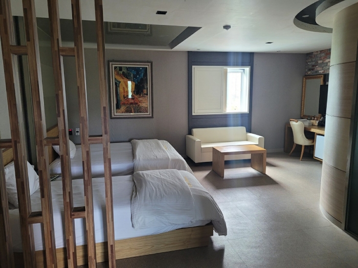 객실 내부 전경