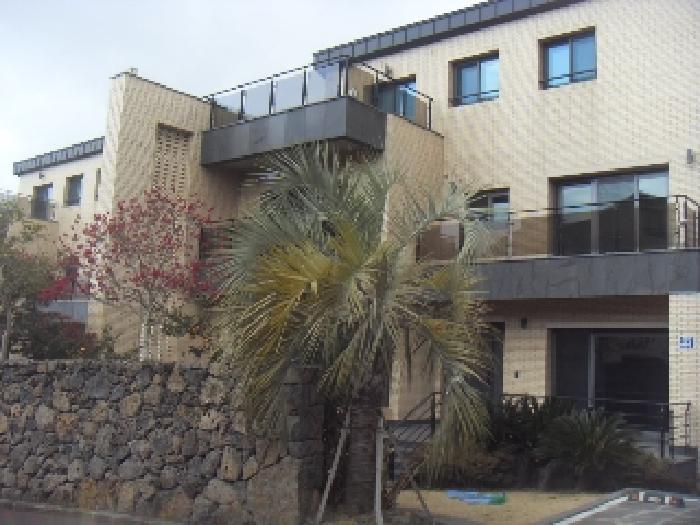 소재지1(안성리 1104) 지상 소재 제3자 소유 건물