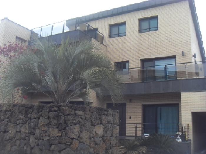 소재지1(안성리 1104) 지상 소재 제3자 소유 건물